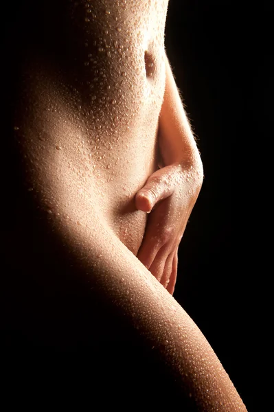 湿的性感的年轻女性的裸体 — 图库照片